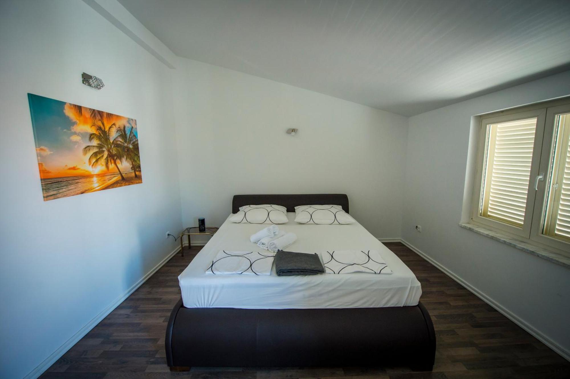 Apartments Nena โปดสตรานา ภายนอก รูปภาพ