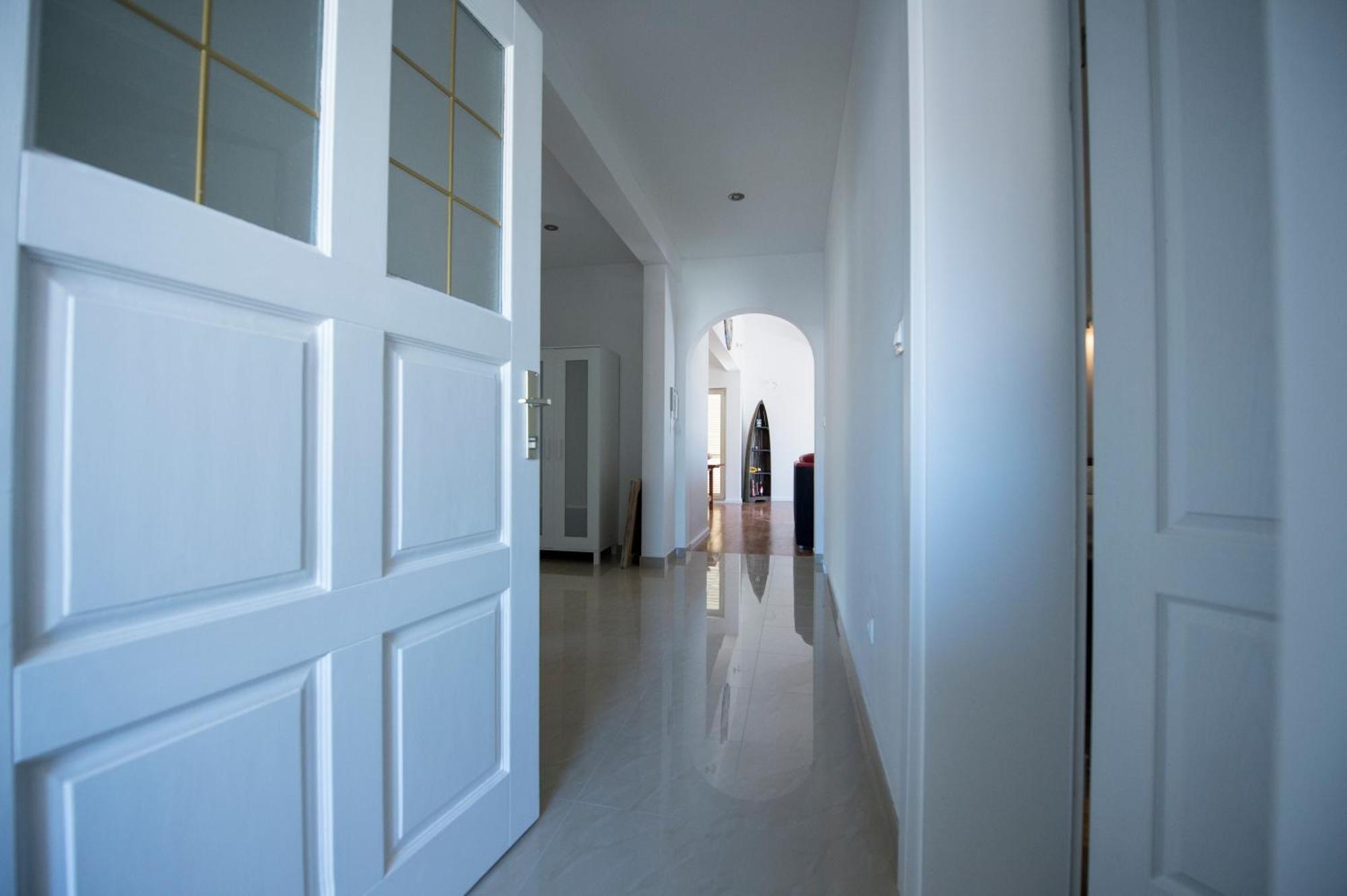 Apartments Nena โปดสตรานา ภายนอก รูปภาพ