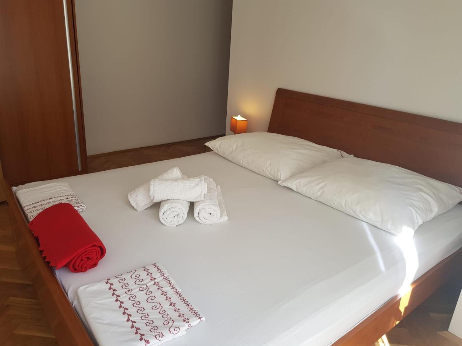 Apartments Nena โปดสตรานา ภายนอก รูปภาพ