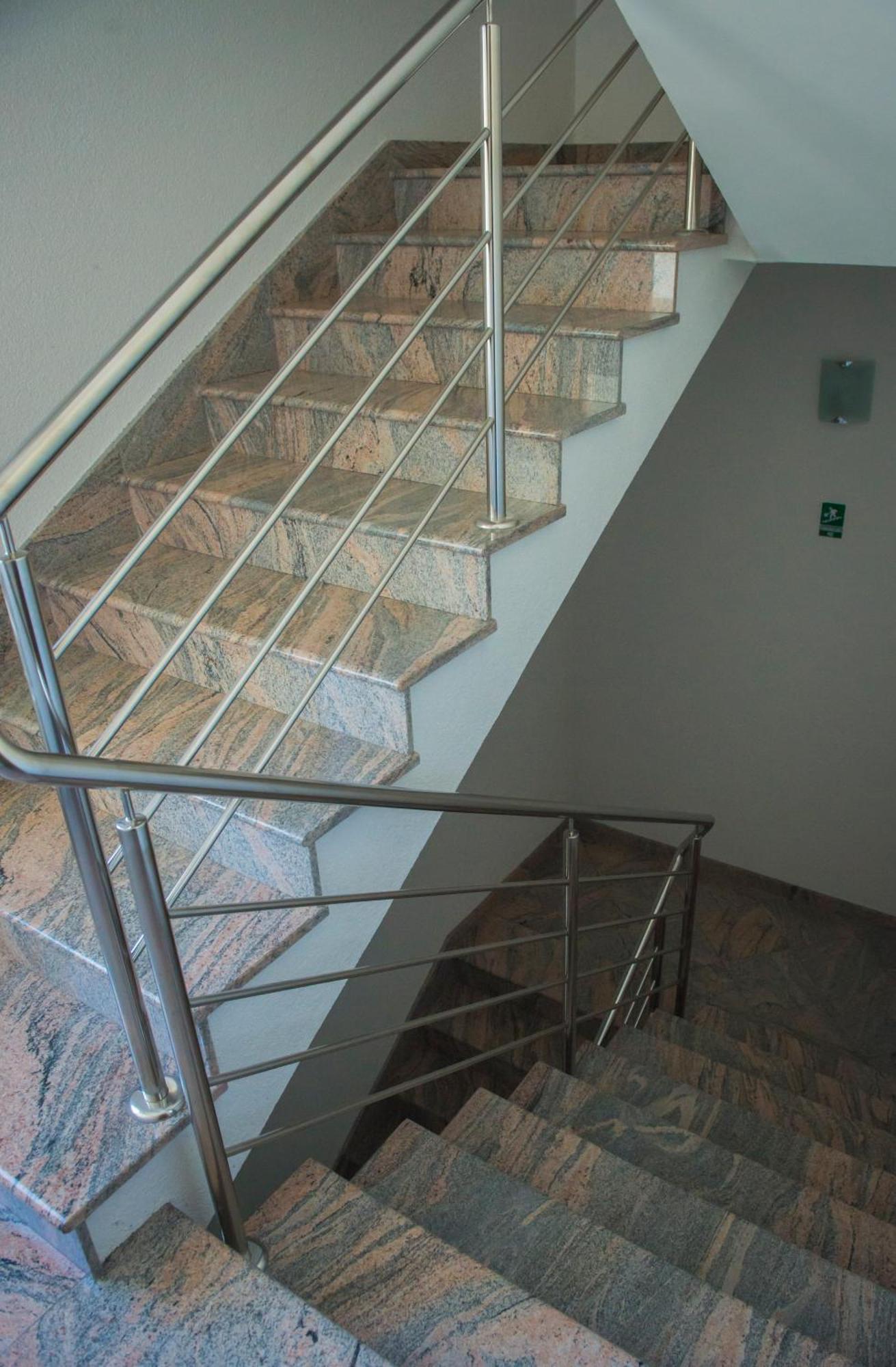 Apartments Nena โปดสตรานา ภายนอก รูปภาพ